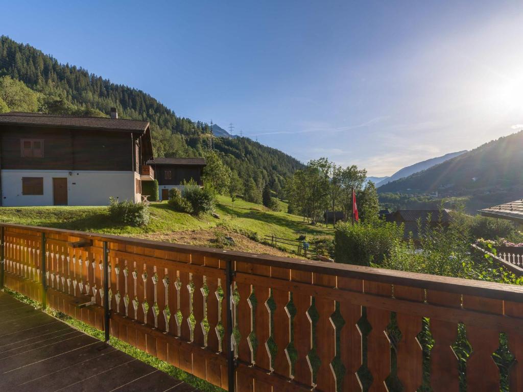 Alpine Duplex near Aletsch with Views & Parking - 3