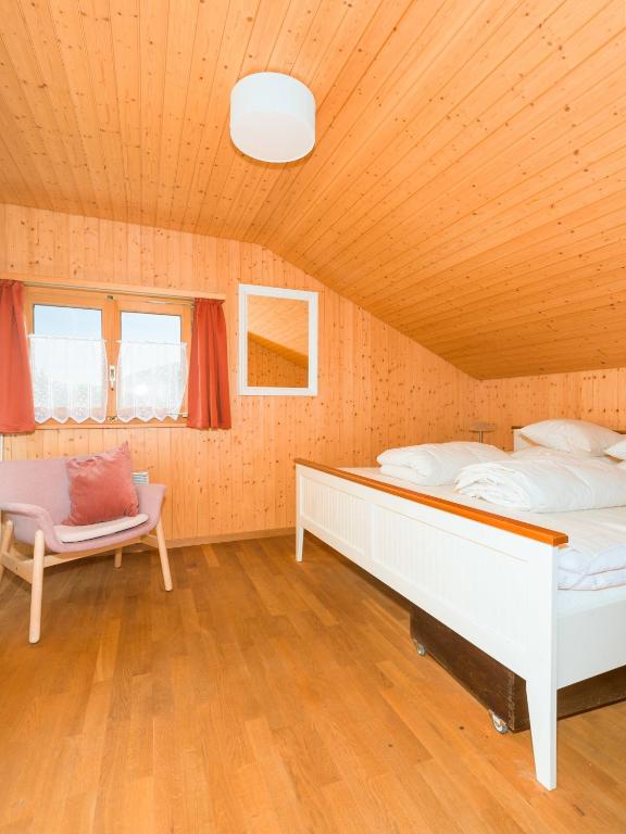 Alpine Duplex near Aletsch with Views & Parking - 4