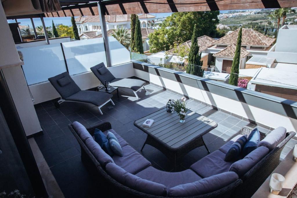 5-Star Resort Retreat Near Puerto Banús Marbella - 5