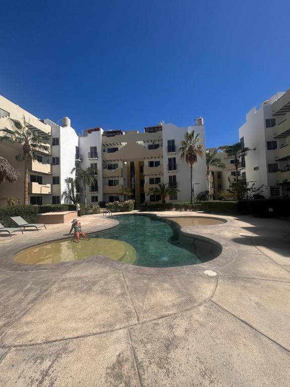 Cabo Getaway Pool Beach 2 Bedrooms - 2
