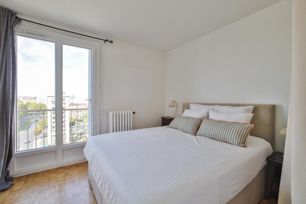 Apartment in the sky of Paris - 4