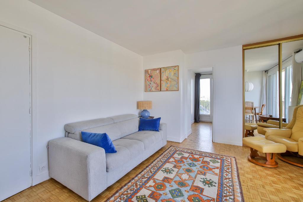 Apartment in the sky of Paris - 2
