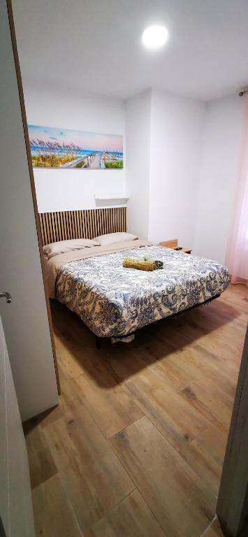 Roms Only Women Femmes MARQUES habitacion mujeres - 1