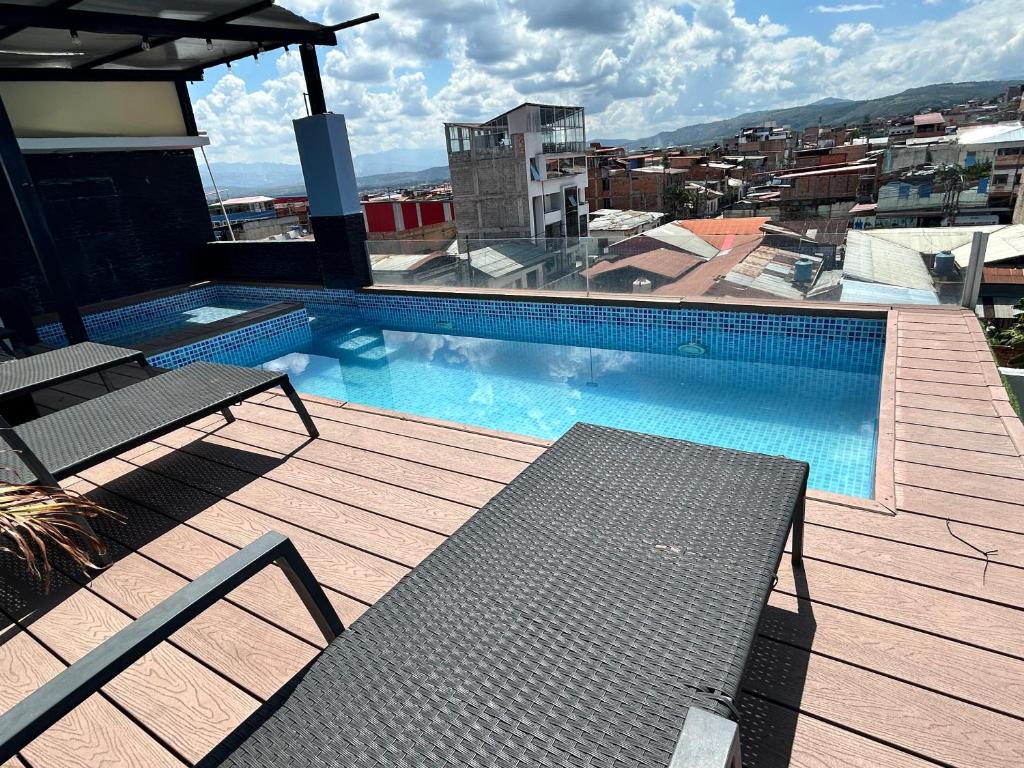 Central hotel - 3