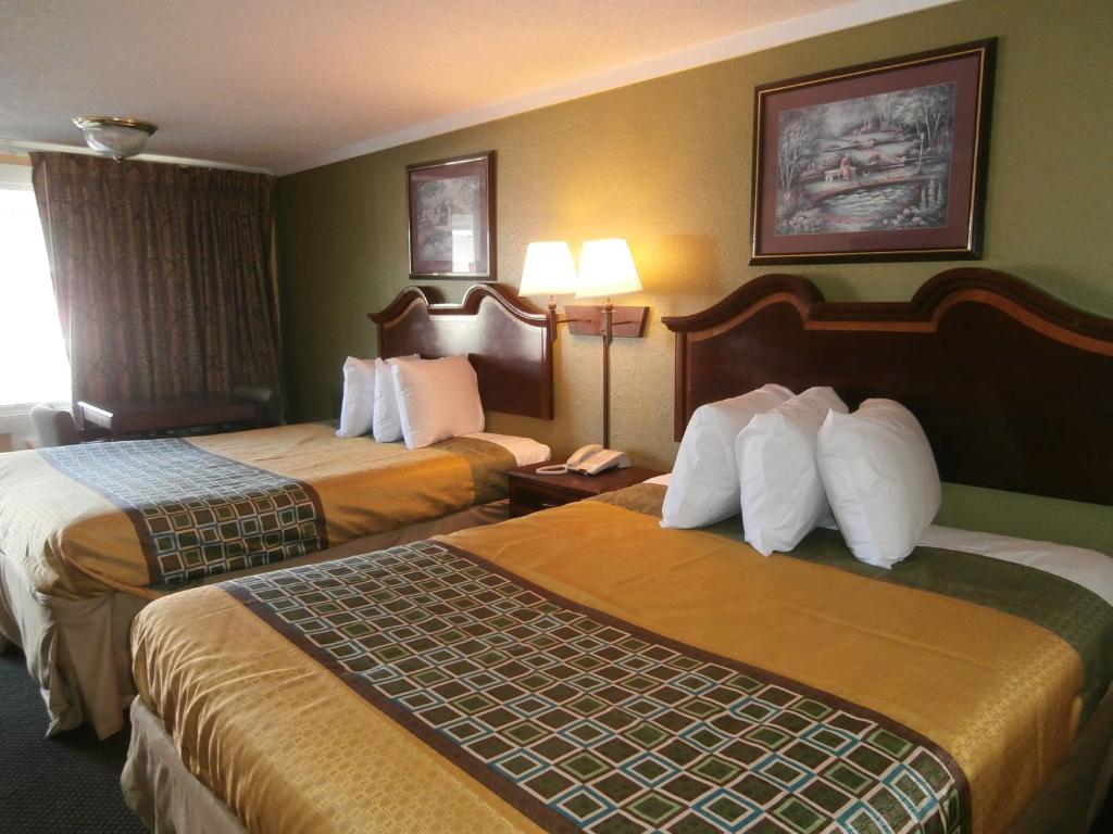 Americas Best Value Inn & Suites Conyers Photo 18