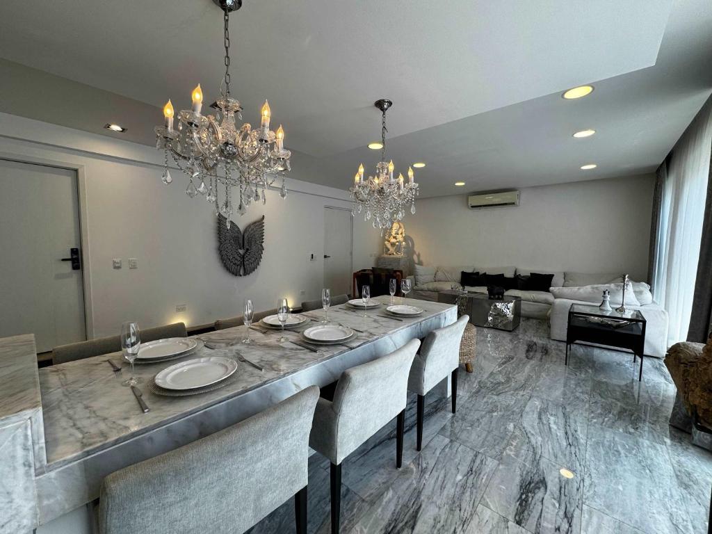 Black House - Stylish 3BR in Aldea Zama with Rooftop - 3