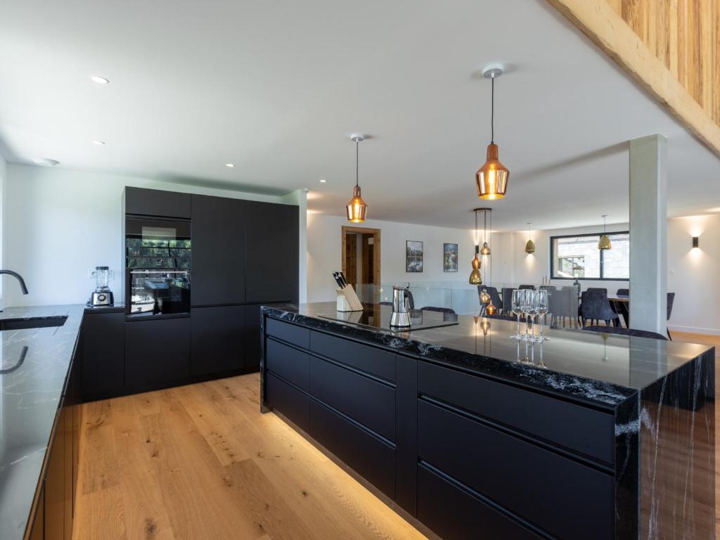 Chalet luxueux avec parking - 12 pers. - FR-1-671-386 - 5