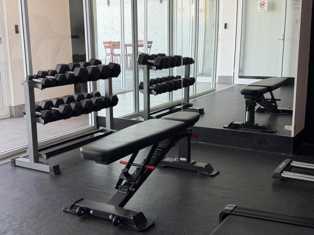 Dpto céntrico con Piscina y Gym - 2