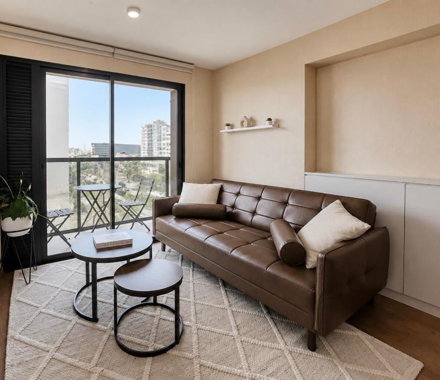 Apartment facing San Isidro - 1