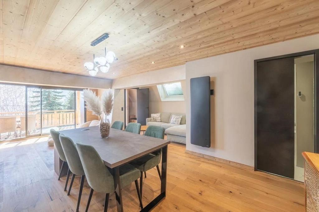 Cozy chalet slopes Balcony - 5