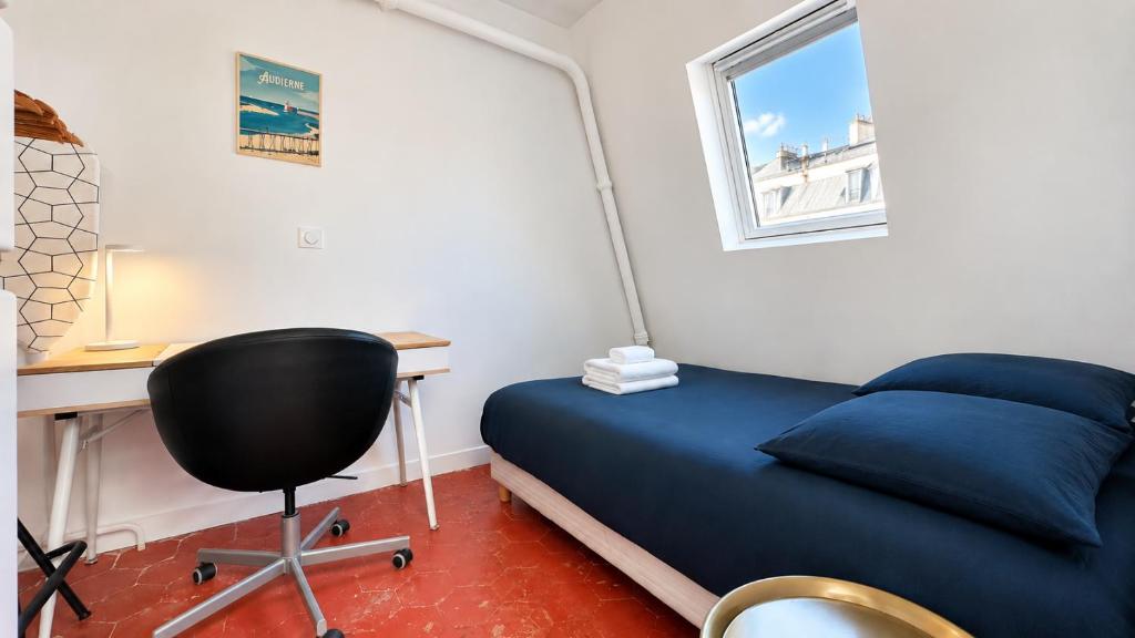1BR Apartment in Vibrant Latin Quarter with Netflix - 2