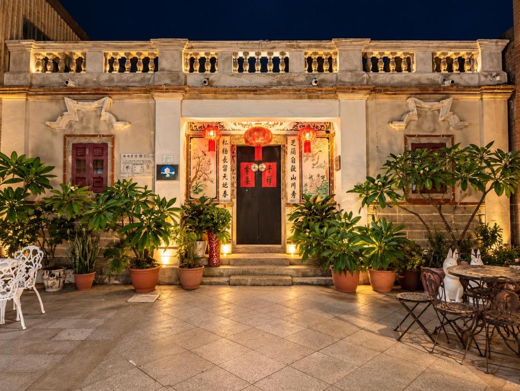 Kinmen Hushuo Heritage B&B