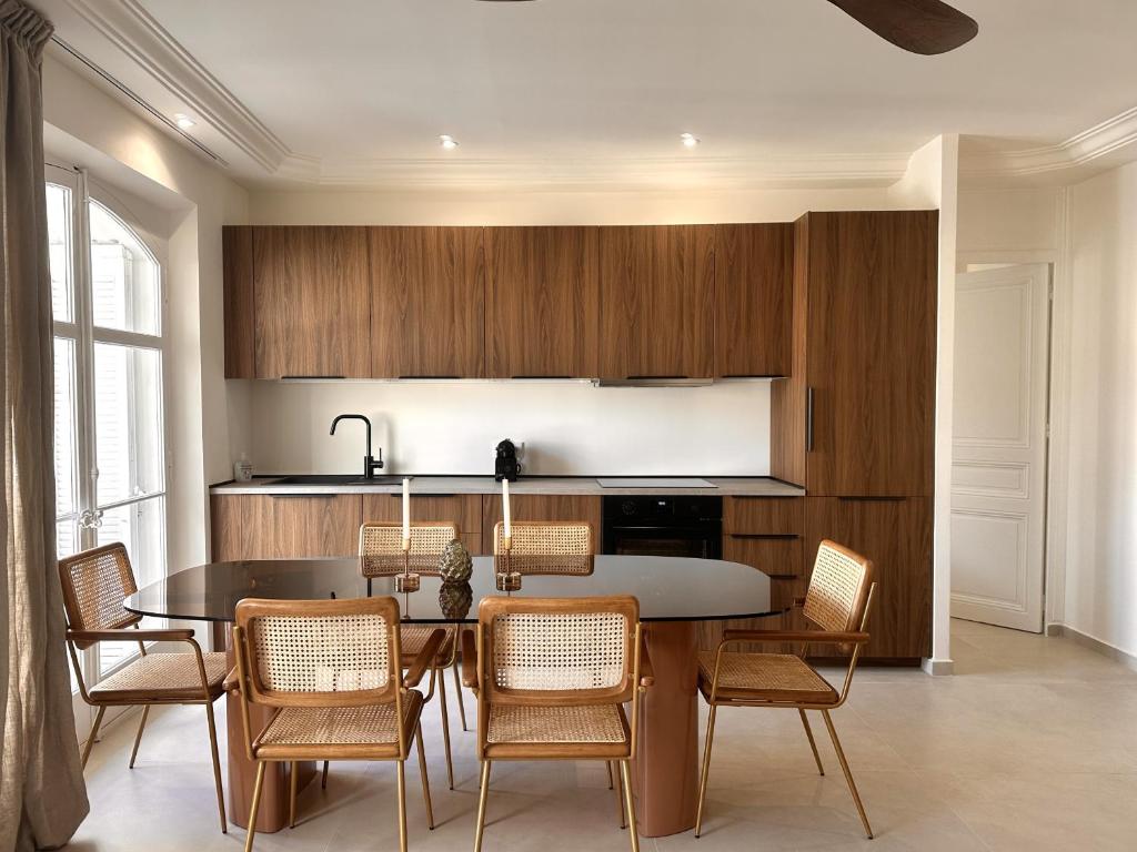 Nadia 3BDR-3Bath 5min Palais - 2