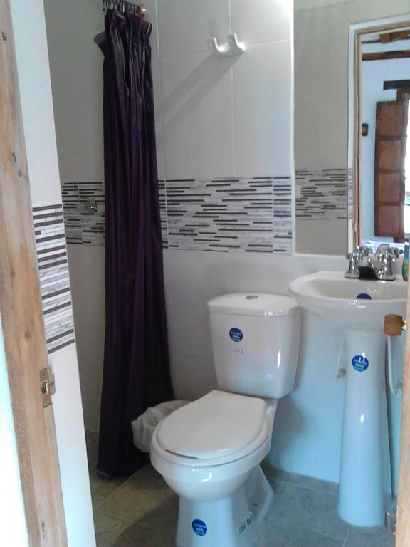 Cemandy Hostal photo