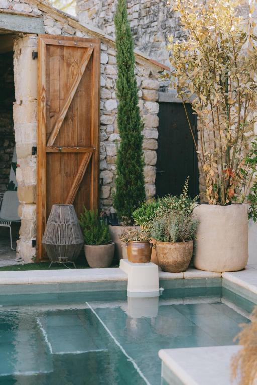 Authentique maison en pierre avec piscine aux portes d'Uzès - 2