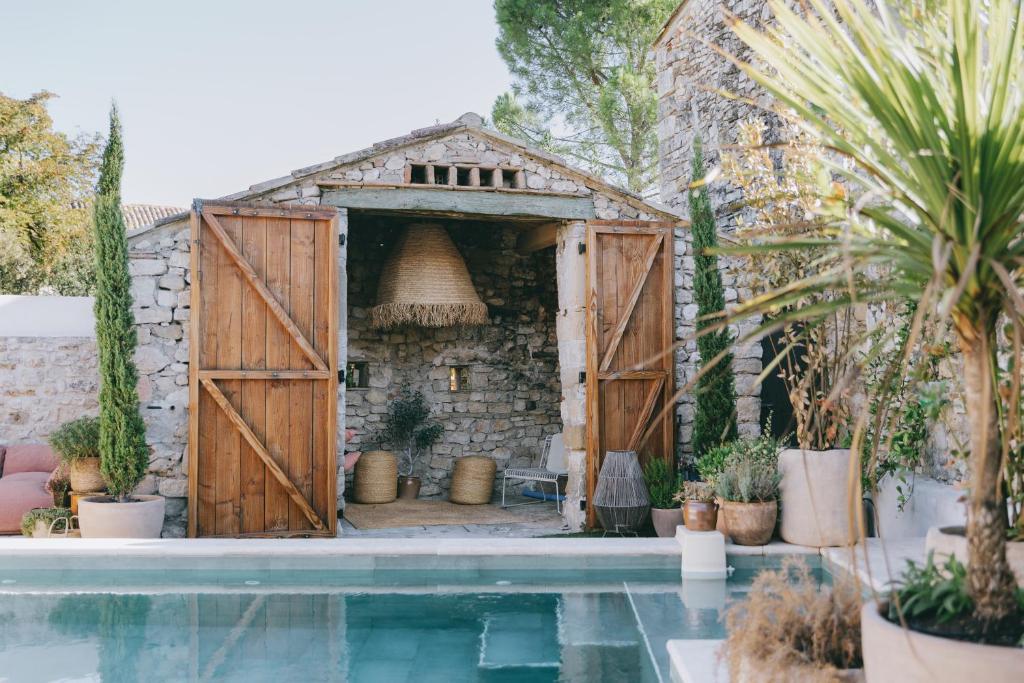 Authentique maison en pierre avec piscine aux portes d'Uzès - 5