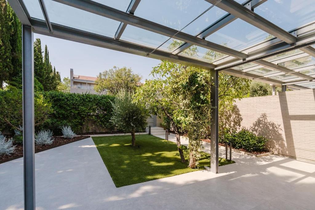 Amazing Villa Madrid - 4