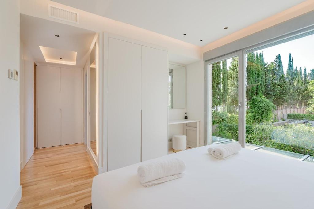 Amazing Villa Madrid - 5