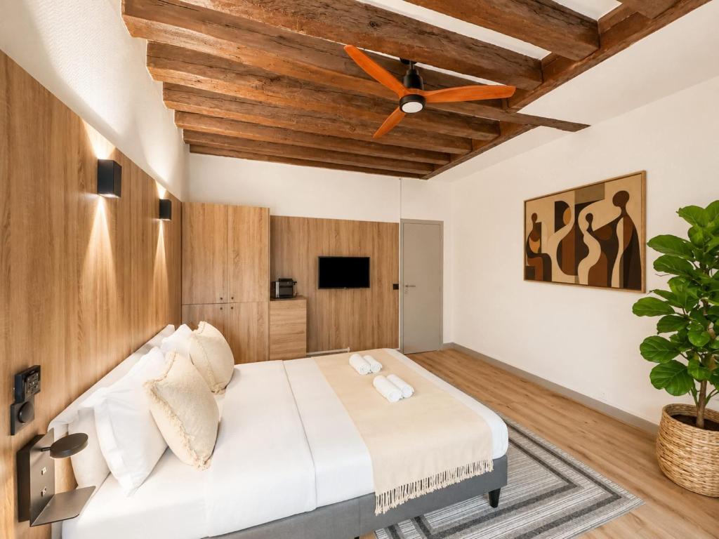 Le Marais - Deluxe studio for 3 - 2