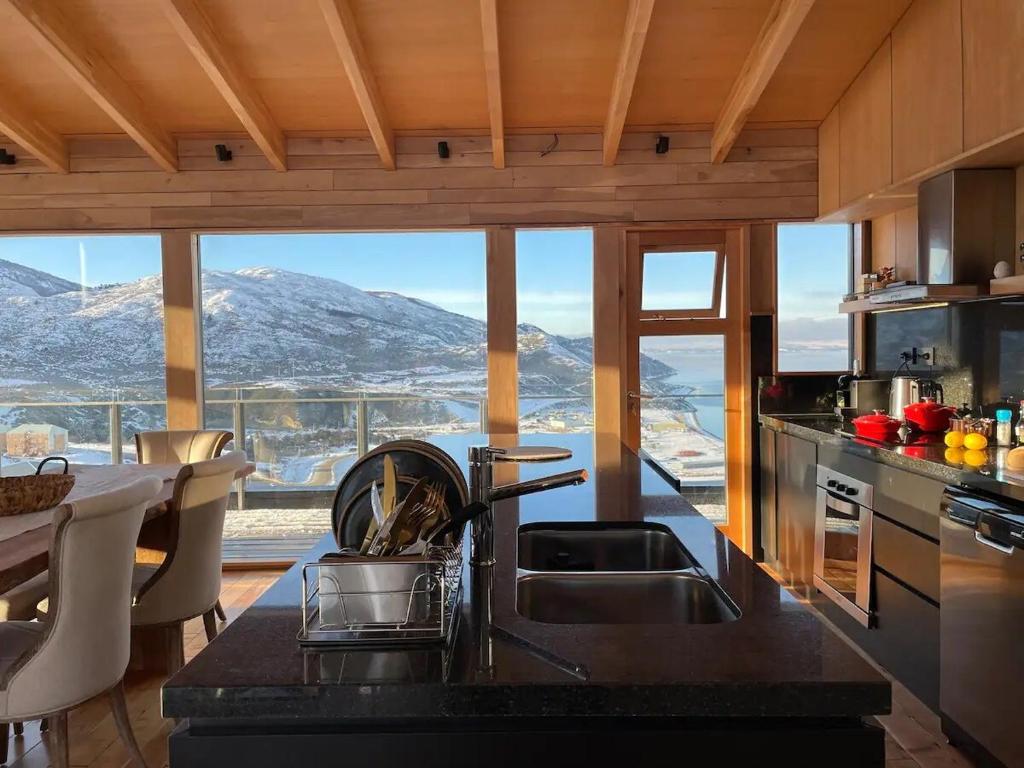 Beautiful penthouse with amazing views - 4