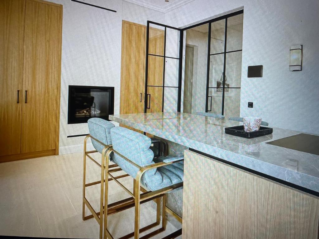 Alpine Royal Residence - 3