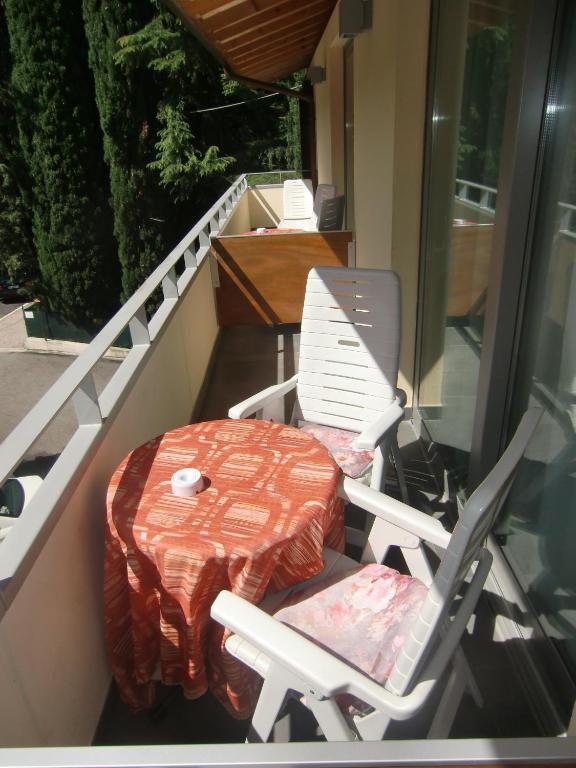 Beach Hotel Du Lac Malcesine — Hotel rooms in Malcesine, Veneto