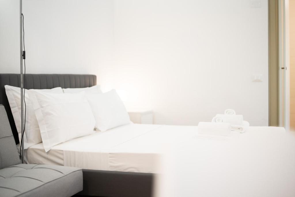 Urban Apartment in Milan Shopping Area, Metro M1 with Self Check-in - 5
