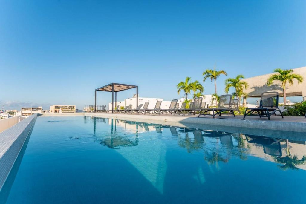 2 BR Penthouse Private Pool y Parking Sleeps 8 - 2