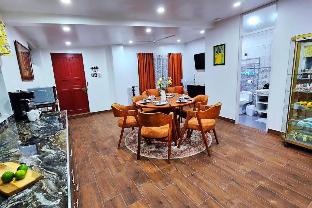 Casa Pacheco 2 - Modern 2BR 1 BA, Walk to Castle and Beach, Secure Parking Included - 4