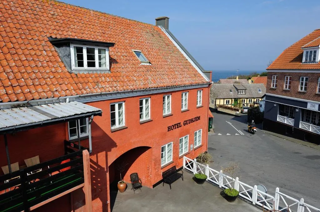 Hotel Gudhjem, hotel in Gudhjem