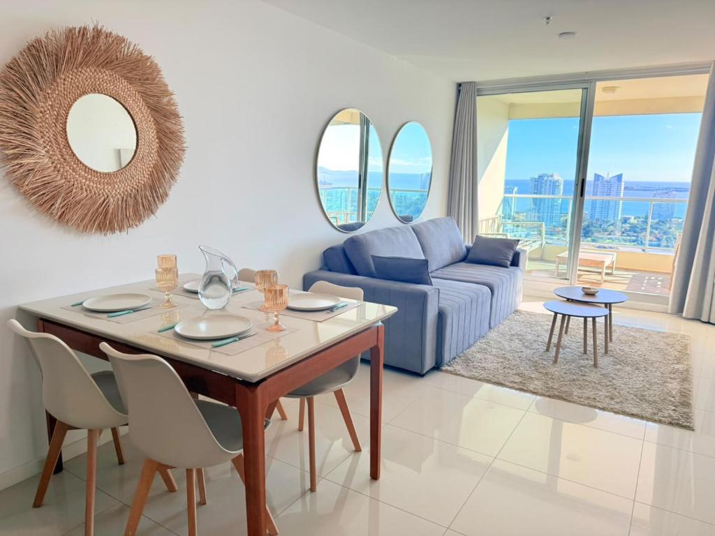 Gala Vista - 1