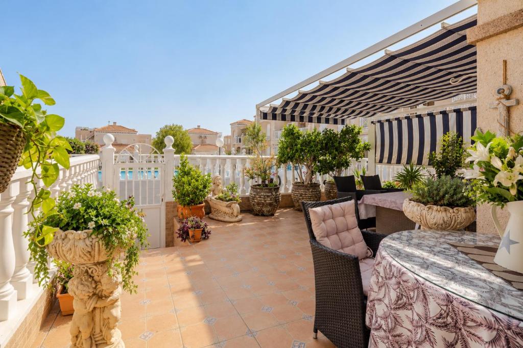 Apartment in Altos de la Bahia, Torrevieja - 2