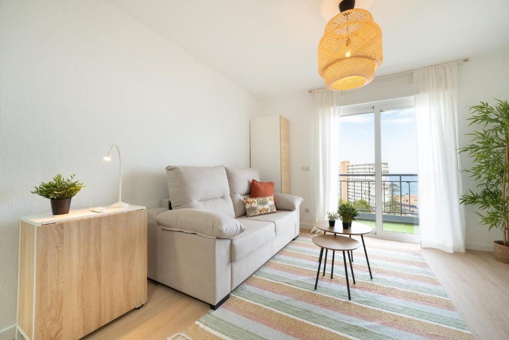 Seaside Penthouse in Alicante - AC and Wifi - 5