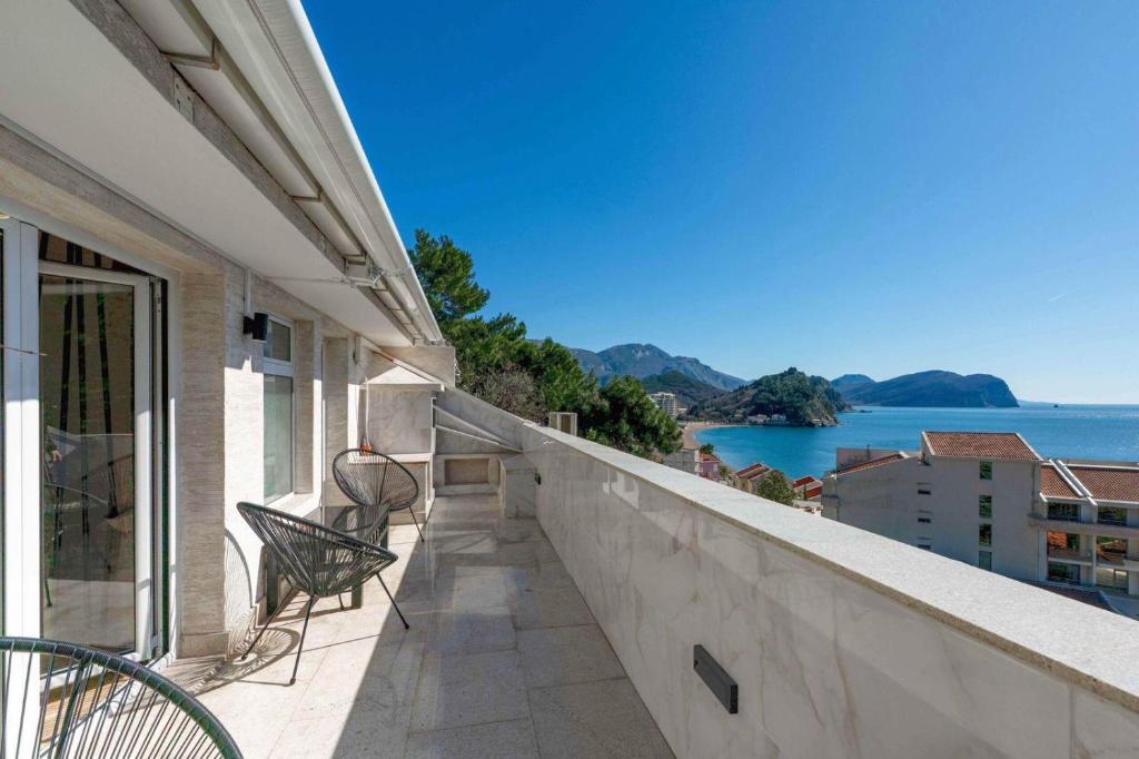 Two Bedroom Apartment Lux Petrovac - 1