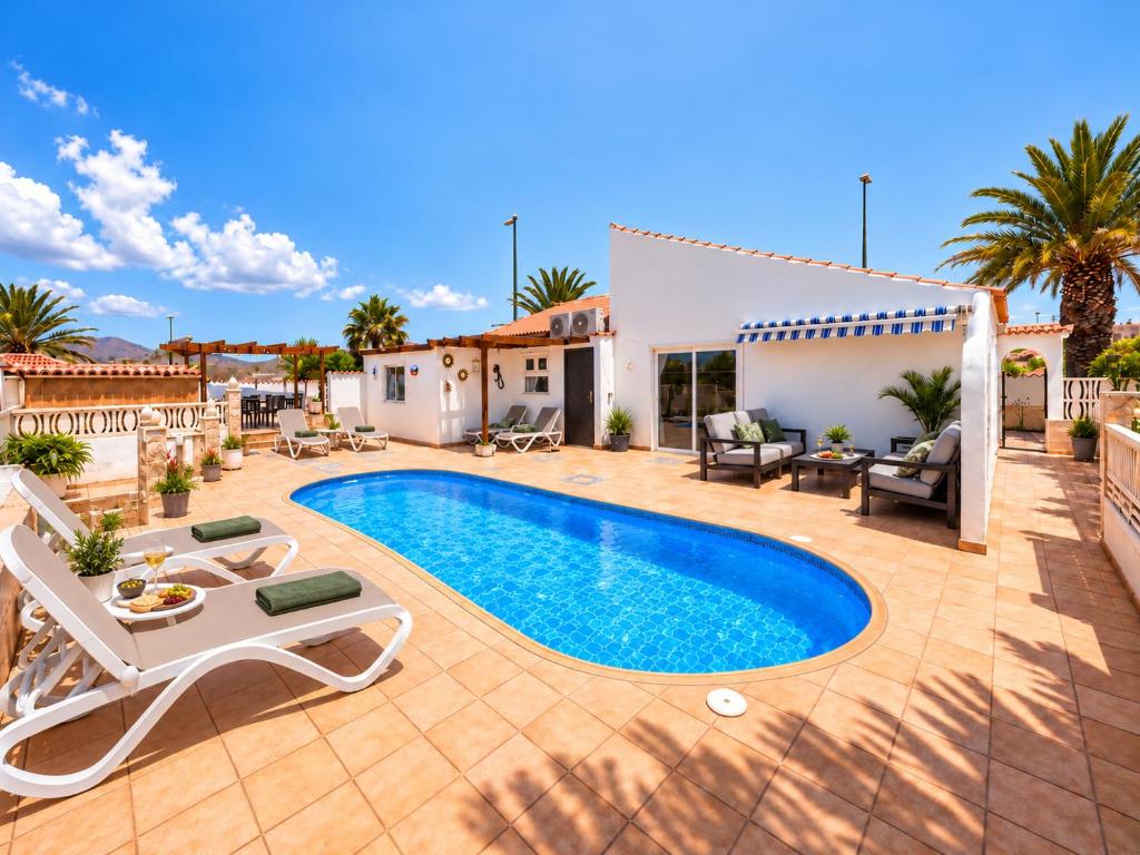 Sea View Villa with Private Pool & Jacuzzi on Golf Course - 3