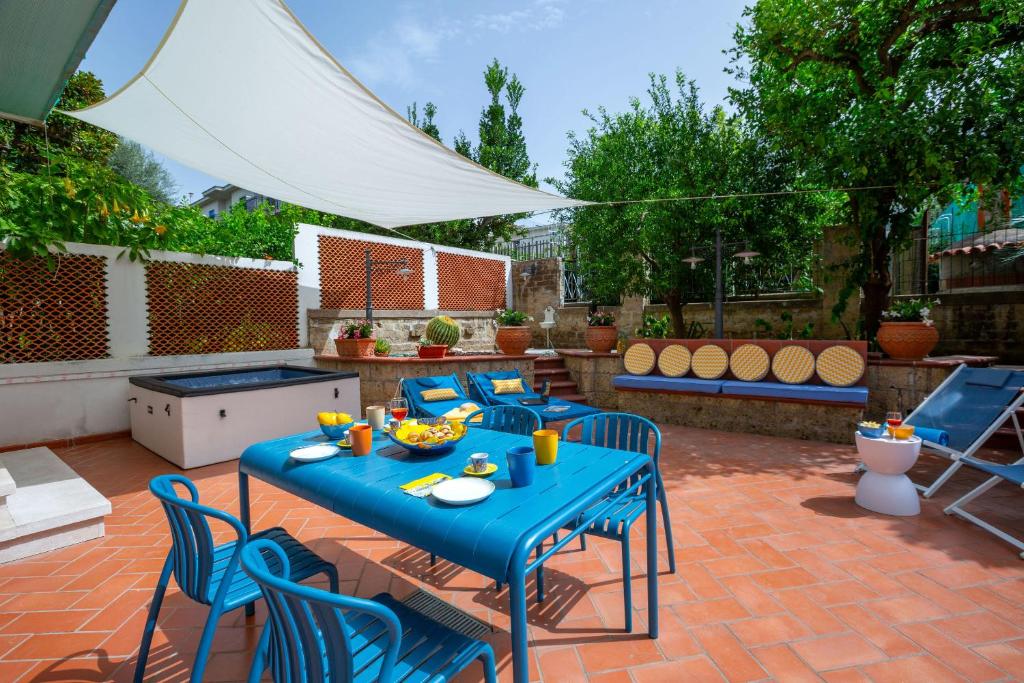 Estate4Home - Blue Margar - 5