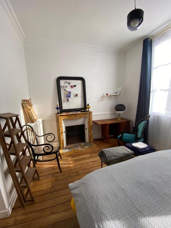 Chambre chez l'habitant 16 m2 Centre de Rennes - 4