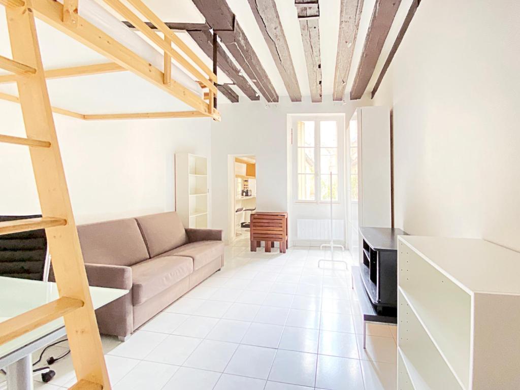Cosy studio close to the Louvre - 2