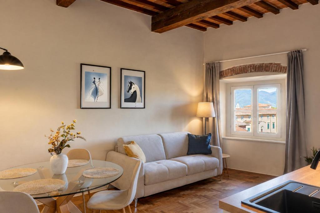 Tower View Suites & Sky Lofts - Collegio Ferdinando - 1