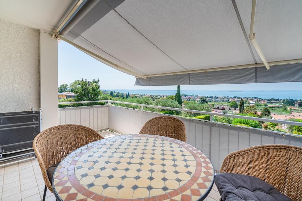 Apt for 4 Lake View, Terrace, WiFi and freeParking - 2