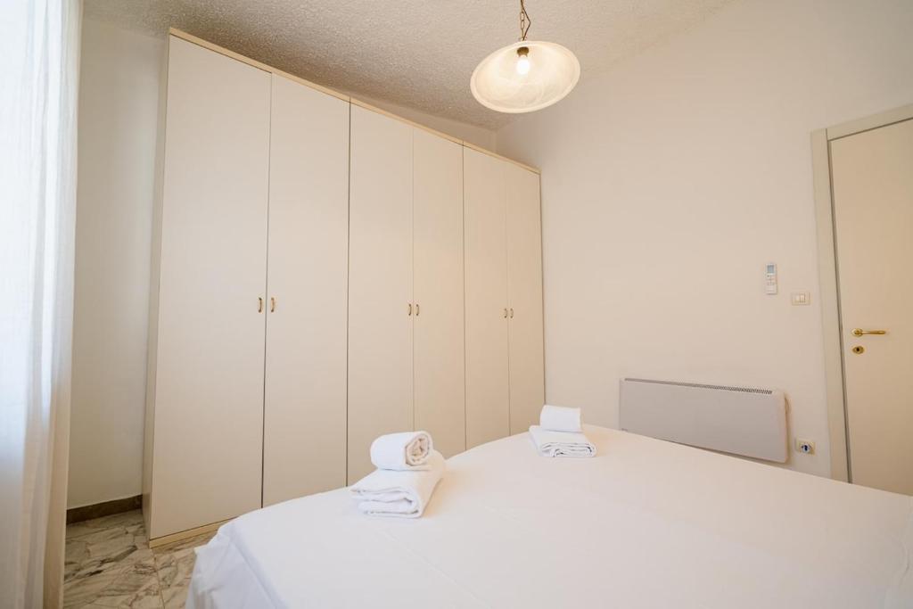 Apt for 4 Lake View, Terrace, WiFi and freeParking - 3
