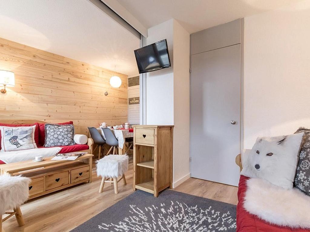 Appartement rénové 2 pièces proche pistes avec parking - FR-1-344-800 - 1