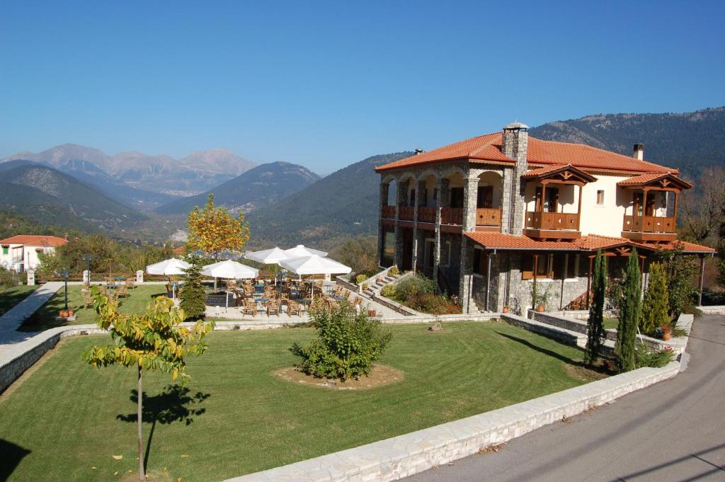 Studio Merses — Hotel in Patra