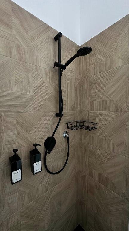 Bilocale,4 posti letto,2 bagni, parcheggio privato - 2