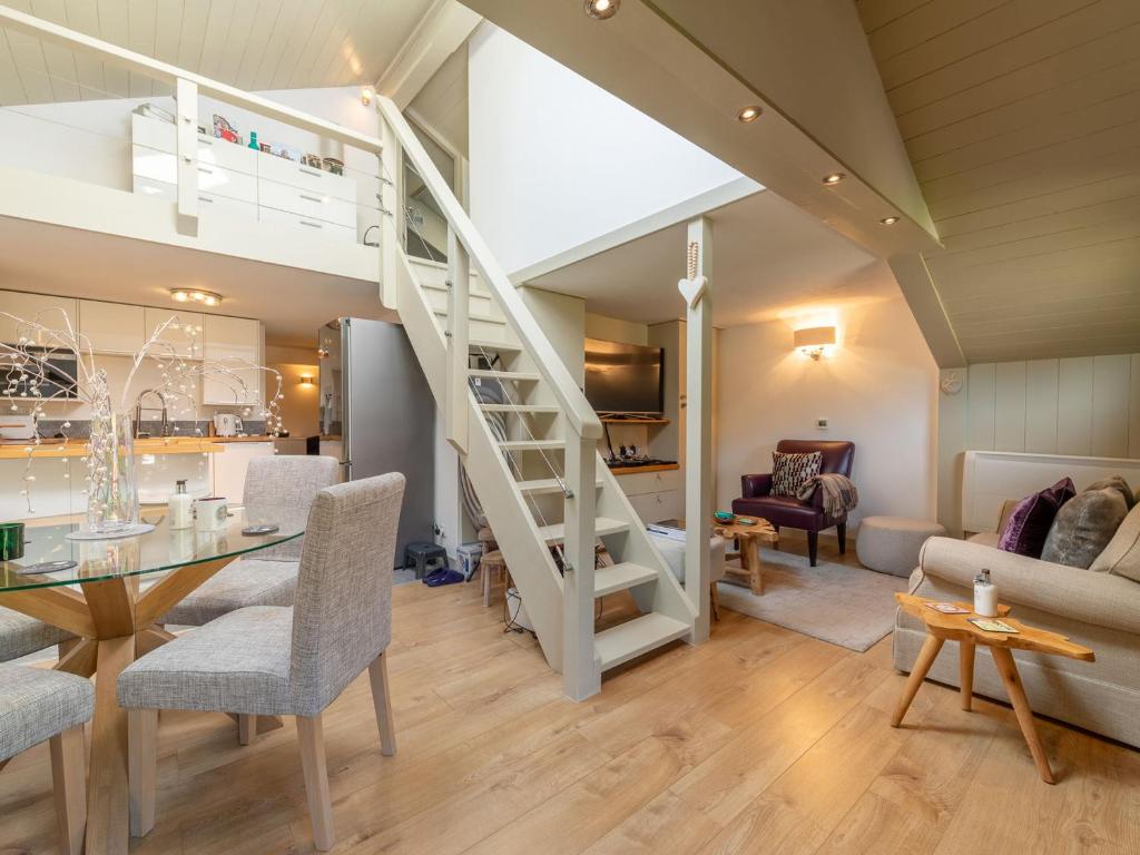 Appartement calme 3 pièces aux Allues avec WIFI et parking - FR-1-411-967 - 1