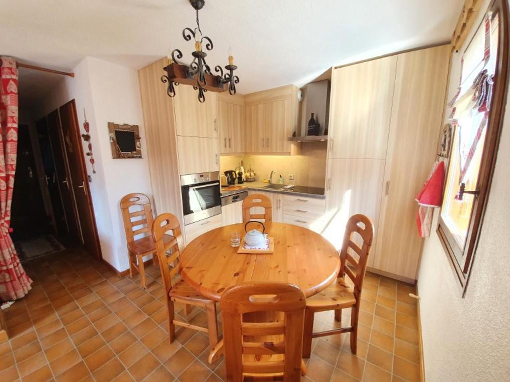 Duplex 3 Chambres, 6 Pers, sur Pistes, Parking - FR-1-459-48 - 5