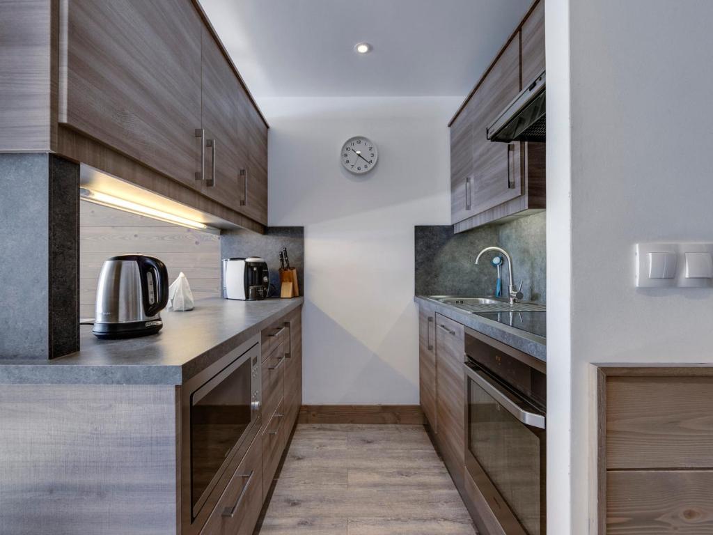 Appartement lumineux au Val Claret, proche pistes et commerces - FR-1-889-32 - 5