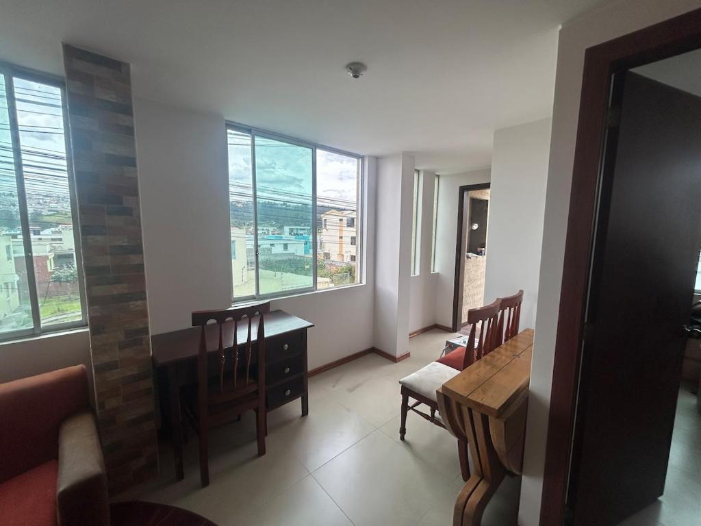 Beautiful brand new suite - 3