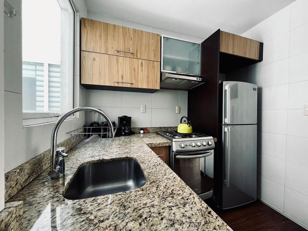 Condesa Residence Amsterdam 304 Inviting 1 Bed, 1 Bath Home Located on Picturesque Amsterdam Avenue - 4