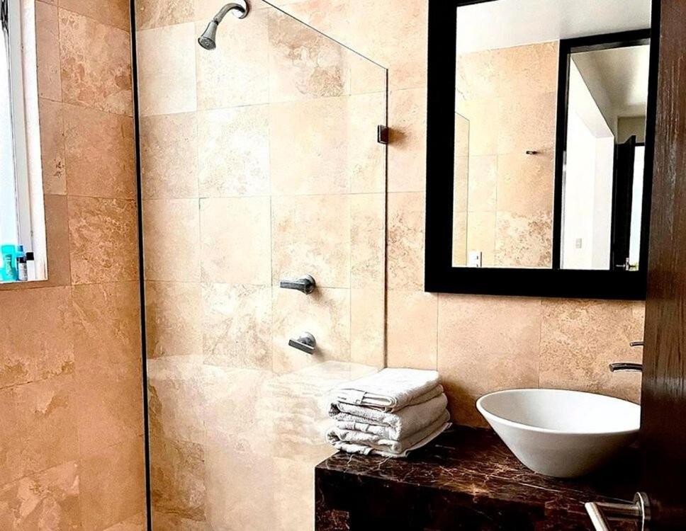 Condesa Residence Amsterdam C Stylish 1 Bedroom, 1 Bathroom Gem on Amsterdam Avenue - 5